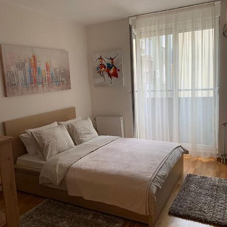 Downtown Apartment Novi Sad Exterior photo